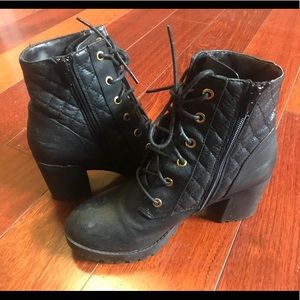 Steve Madden black leather booties. Size 8.